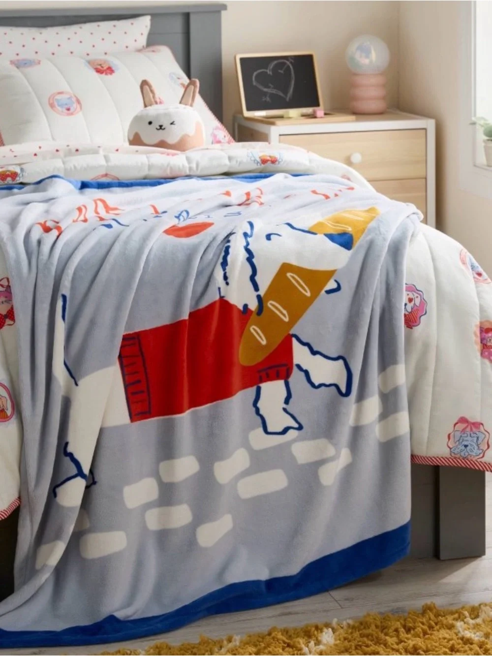 Pillowfort Patisserie Bread Thief Pet Shoppe Kids’ Throw Blanket 60”L x 50” W